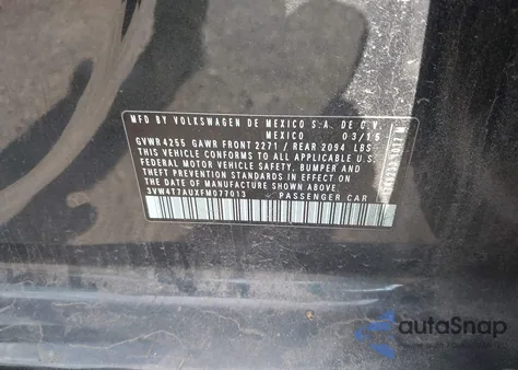 2015 Volkswagen Golf Gti 2.0T S 4-Door z USA, uszkodzony, nr VIN 3VW4T7AUXFM077013